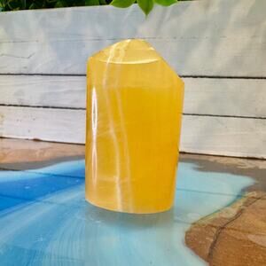 Honeycomb Calcite Tower Polished Crystal Utah 67x39mm